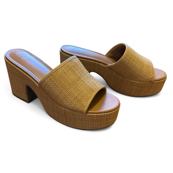 A New Day Tan Platform Sandals - Picture 3 of 7